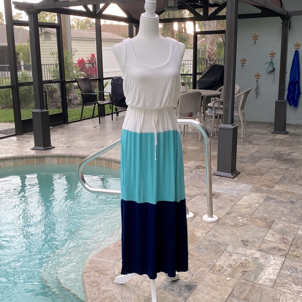 Maxi dress women’s size L stretchy rayon
